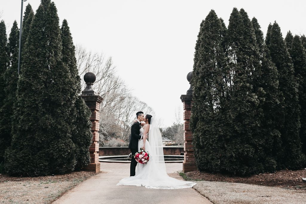 Huntsville Botanical Gardens Wedding Photographer Mariah Oldacre 