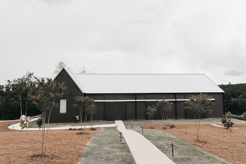 The Barn at Smith Lake Cullman Alabama Huntsville Wedding Photographer Mariah Oldacre
